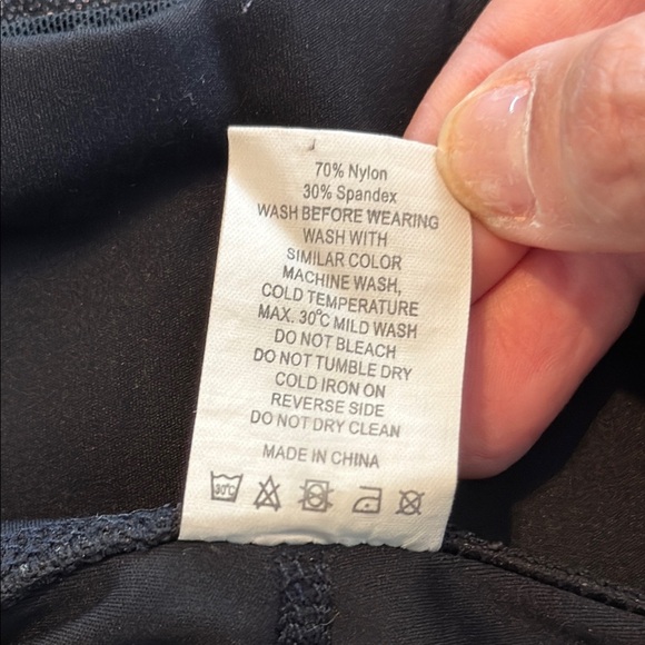 ZYIA Dark Blue sparkly metallic Leggings and Sports Bra Set Size 2 Medium - Picture 5 of 10